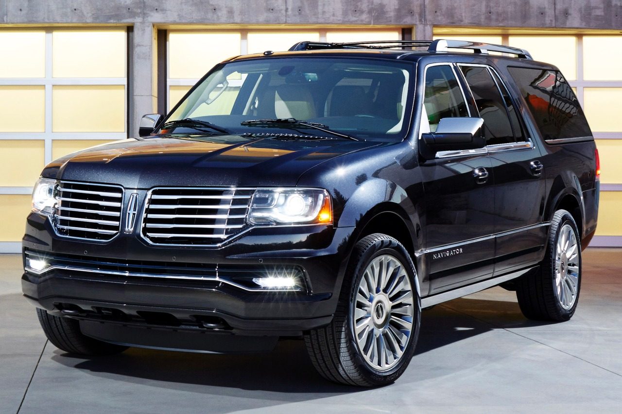 2015_lincoln_navigator_4dr-suv_l_fq_oem_1_1280.jpg