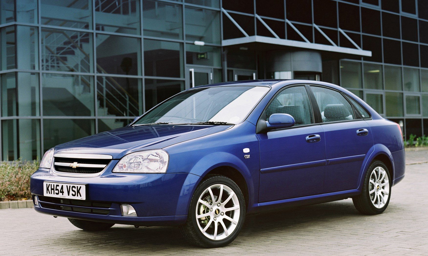 lacetti_03.jpg