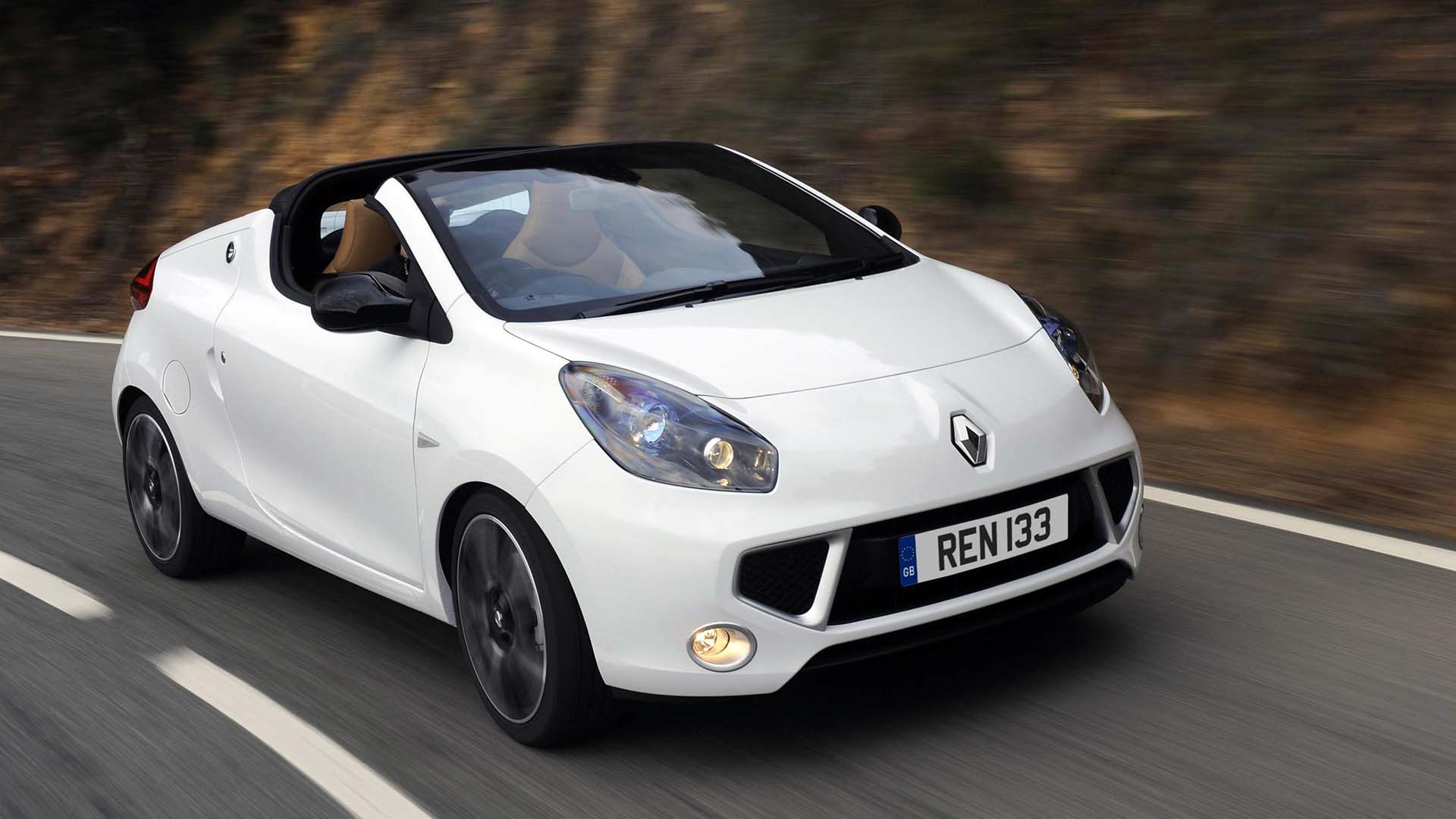 Renault-Wind-on-the-road.jpg