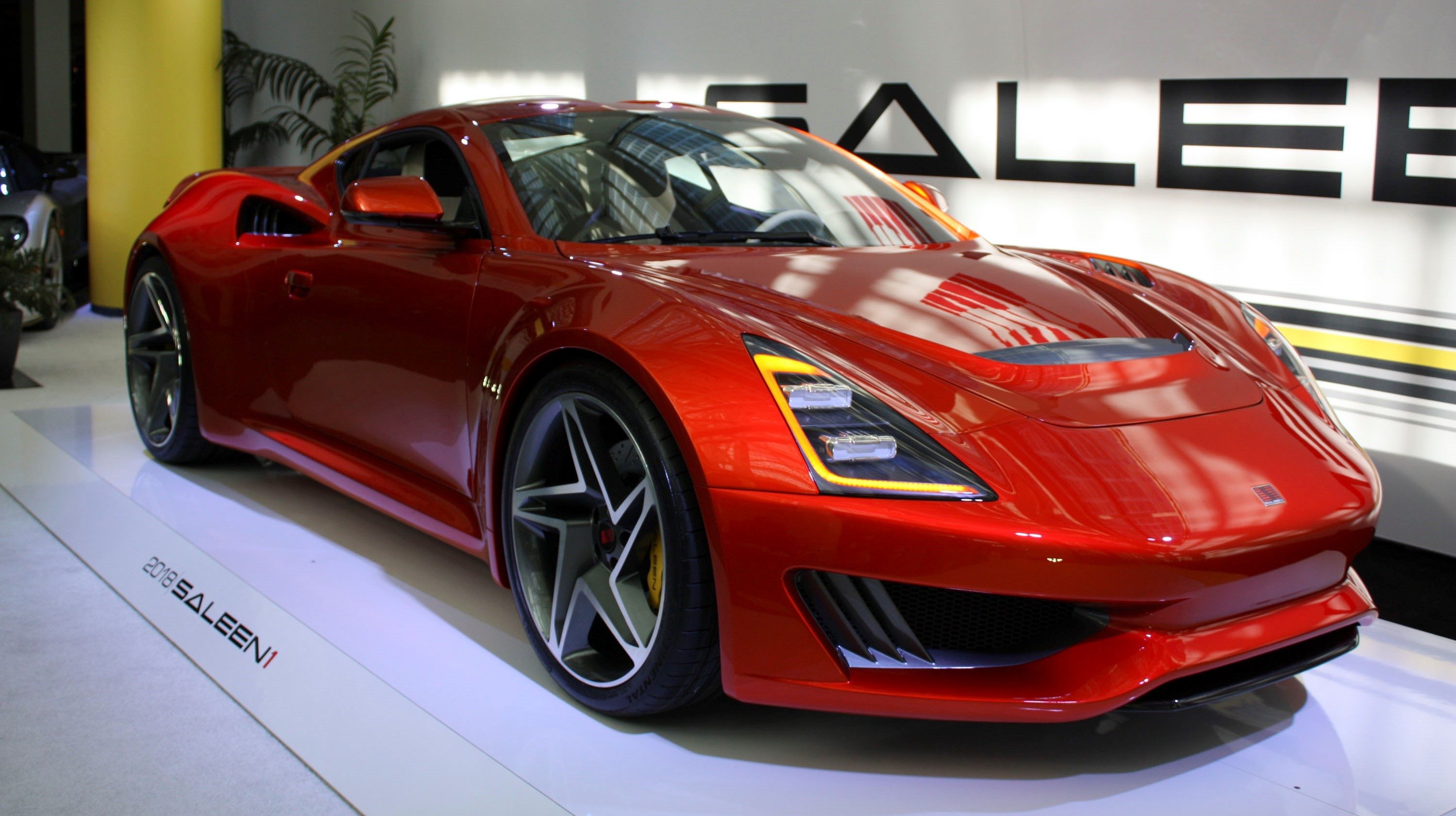 the-saleen-s1-can-be-34.jpg