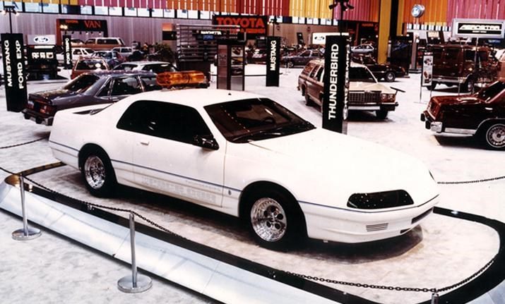 Ford-Thunderbird-1983-PPG-Pace-Car-autoshow.jpg