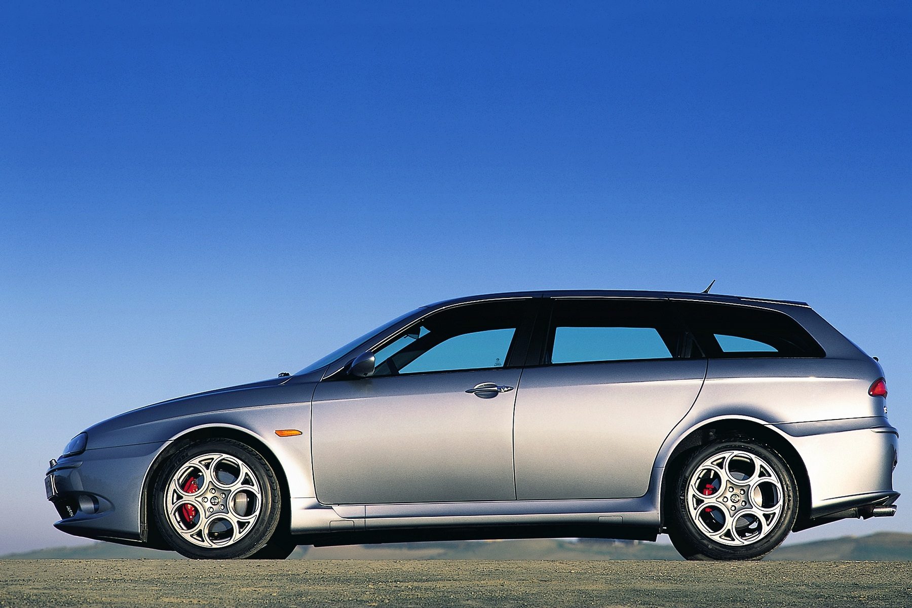 alfa-156-sw-1.jpg