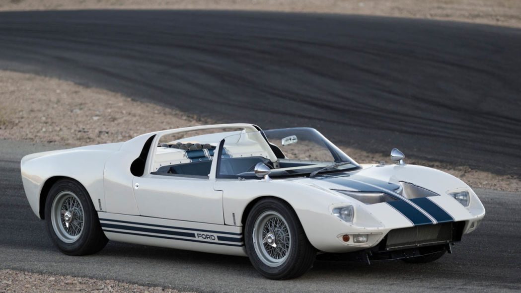 1965-ford-gt40-roadster-prototype-11-1.jpg