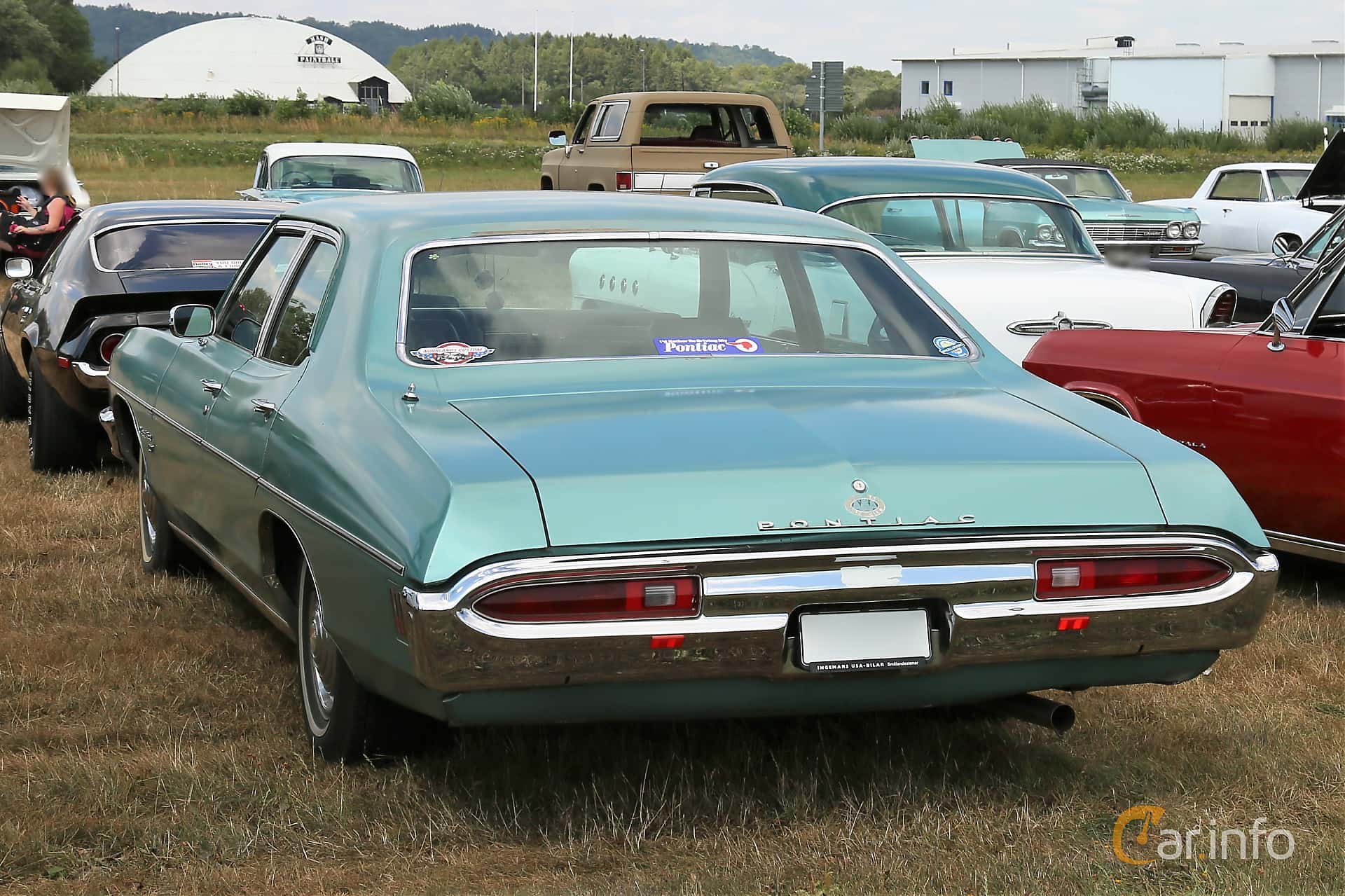 pontiac-catalina-4-door-sedan-back-side-falkoping-nasco-yankee-meet-2018-1-624656.jpg