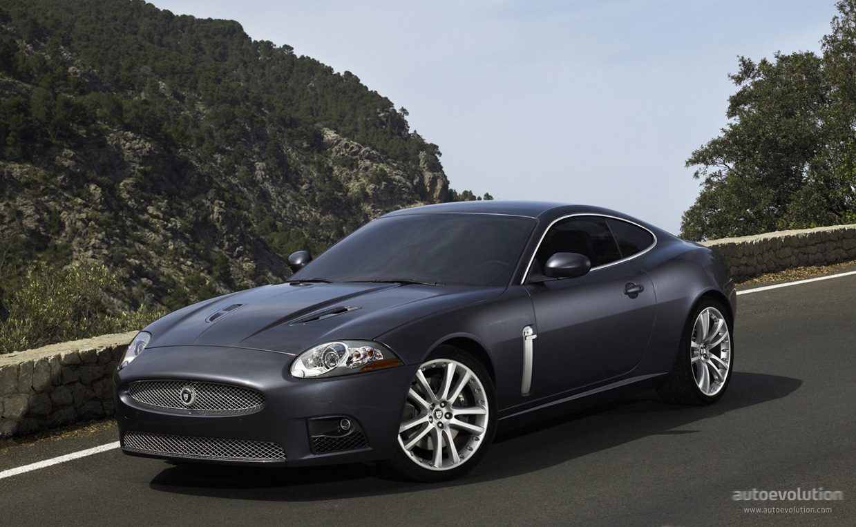 JAGUARXKR-3469_3.jpg