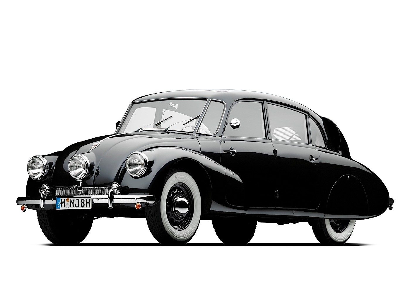 tatra-might-revive-its-passenger-car-branch-retro-styled-models-are-possible_2.jpg