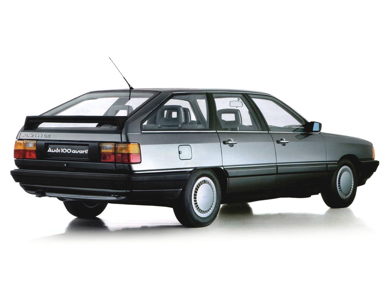 audi_100_avant.jpg