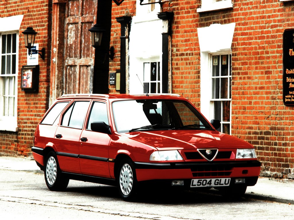 alfa_romeo_sport_wagon_uk-spec_1.jpg