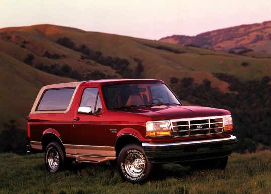 ford_bronco_eddie_bauer_4.jpg