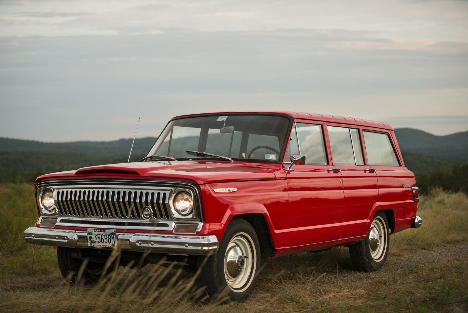 Jeep-Wagoneer-1600x1068.jpg