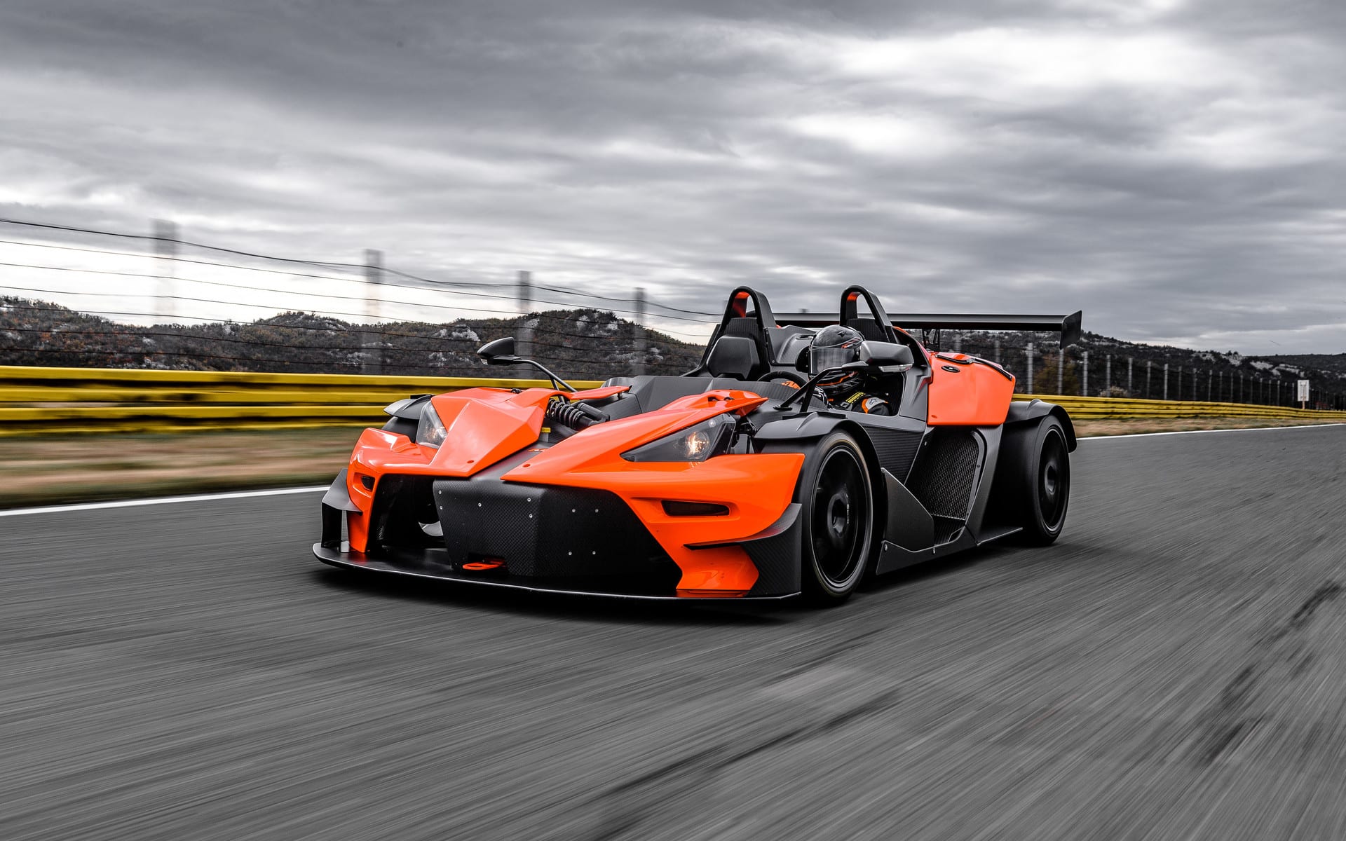 162238_KTM-X-BOW-RR-Facelift-Racetrack.jpg