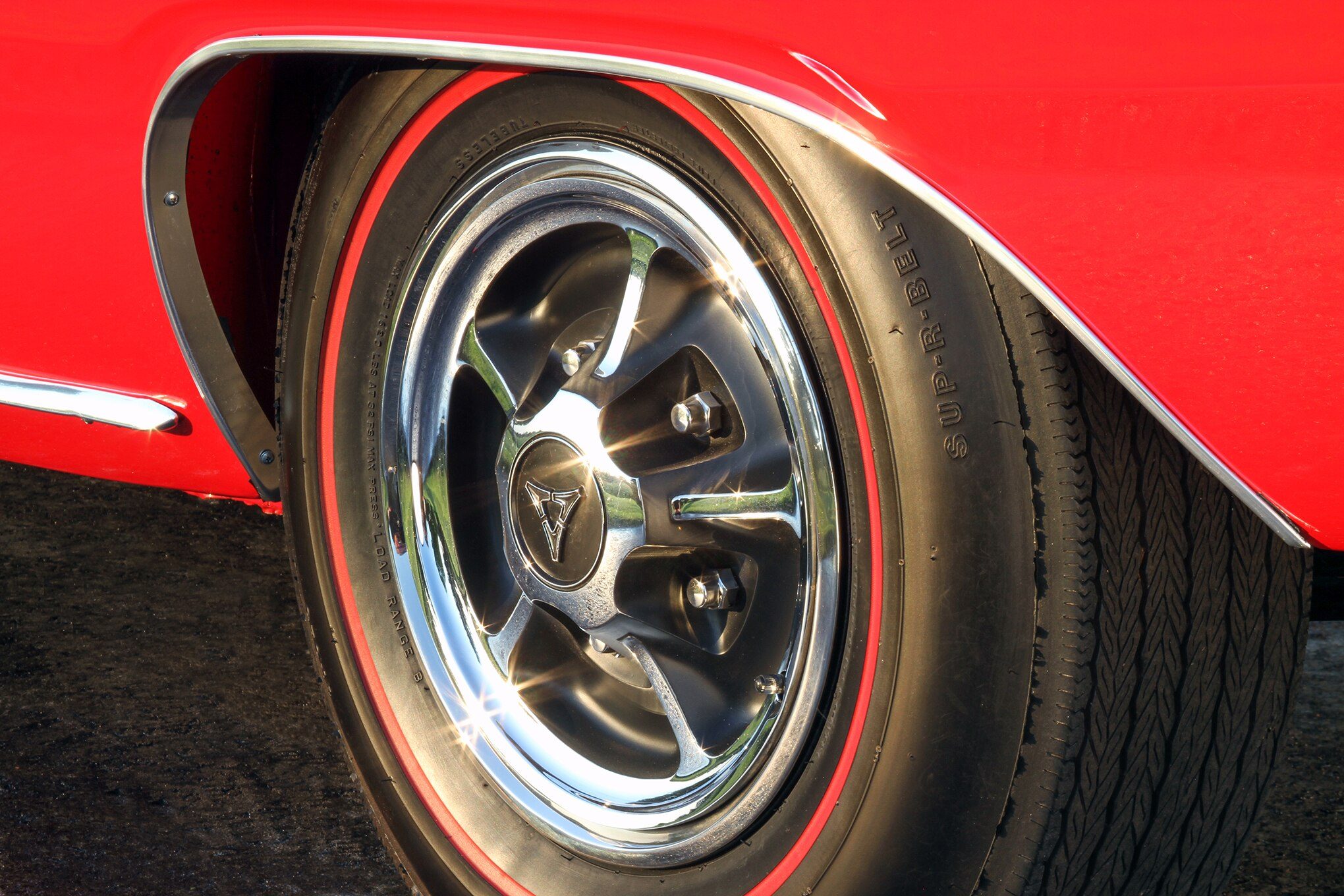 008-brouwer-1969-dodge-dart-gts-wheel-tire.jpg