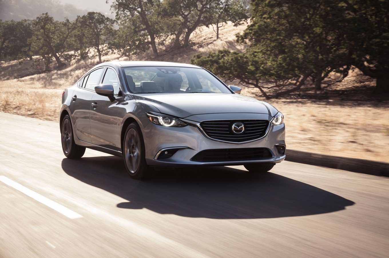 2016-Mazda6-front-three-quarters-in-motion.jpg