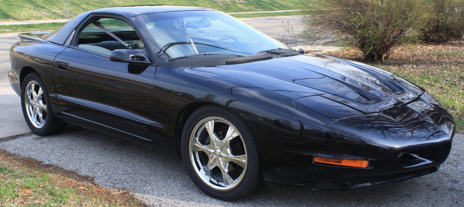 1997_pontiac_firebird_base-pic-2851606529562306947-1600x1200.jpeg