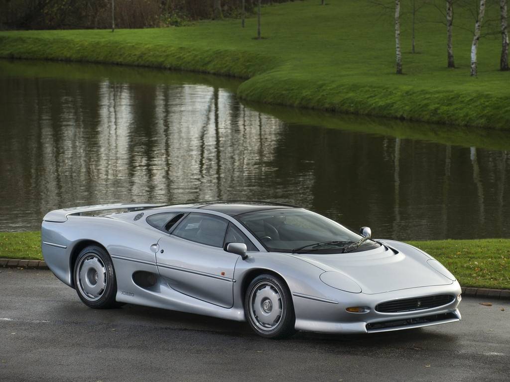 Jaguar-XJ220-1.jpg