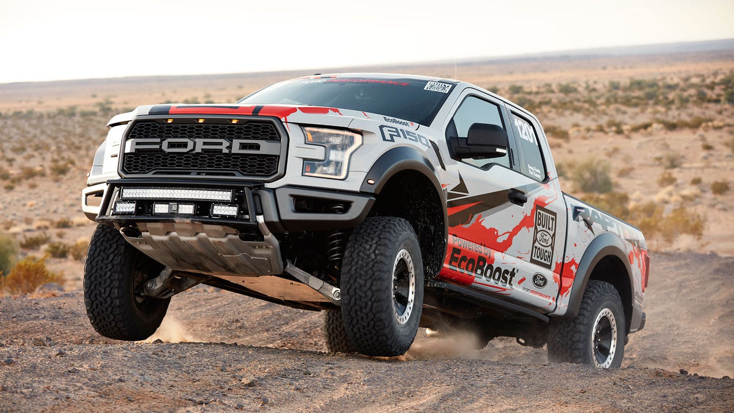 http%3A%2F%2Fd254andzyoxz3f.cloudfront.net%2F020316-f150-raptor-racing-hero-new.jpg