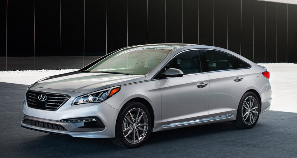 2015_hyundai_sonata_sport_20t_1.jpg