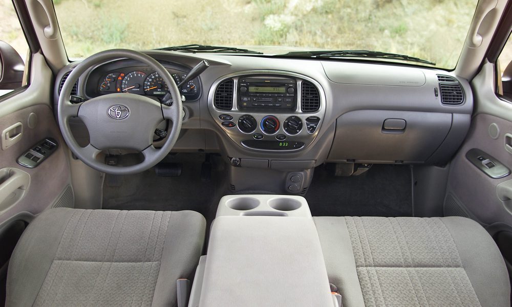 1998001_2003_Tundra_Interior-1000x600.jpg