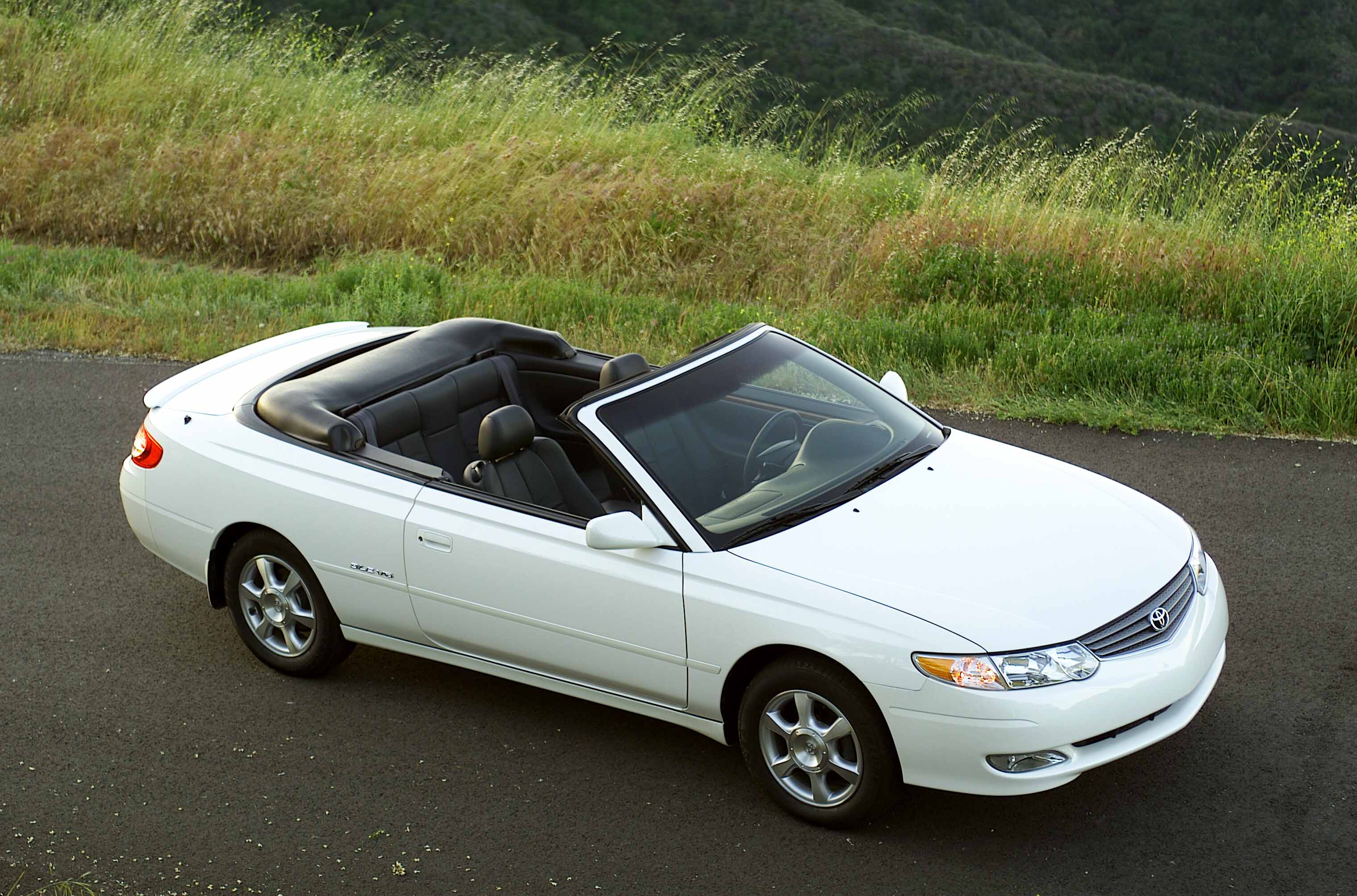 2002_Solara_SLE_Convertible_2.jpg