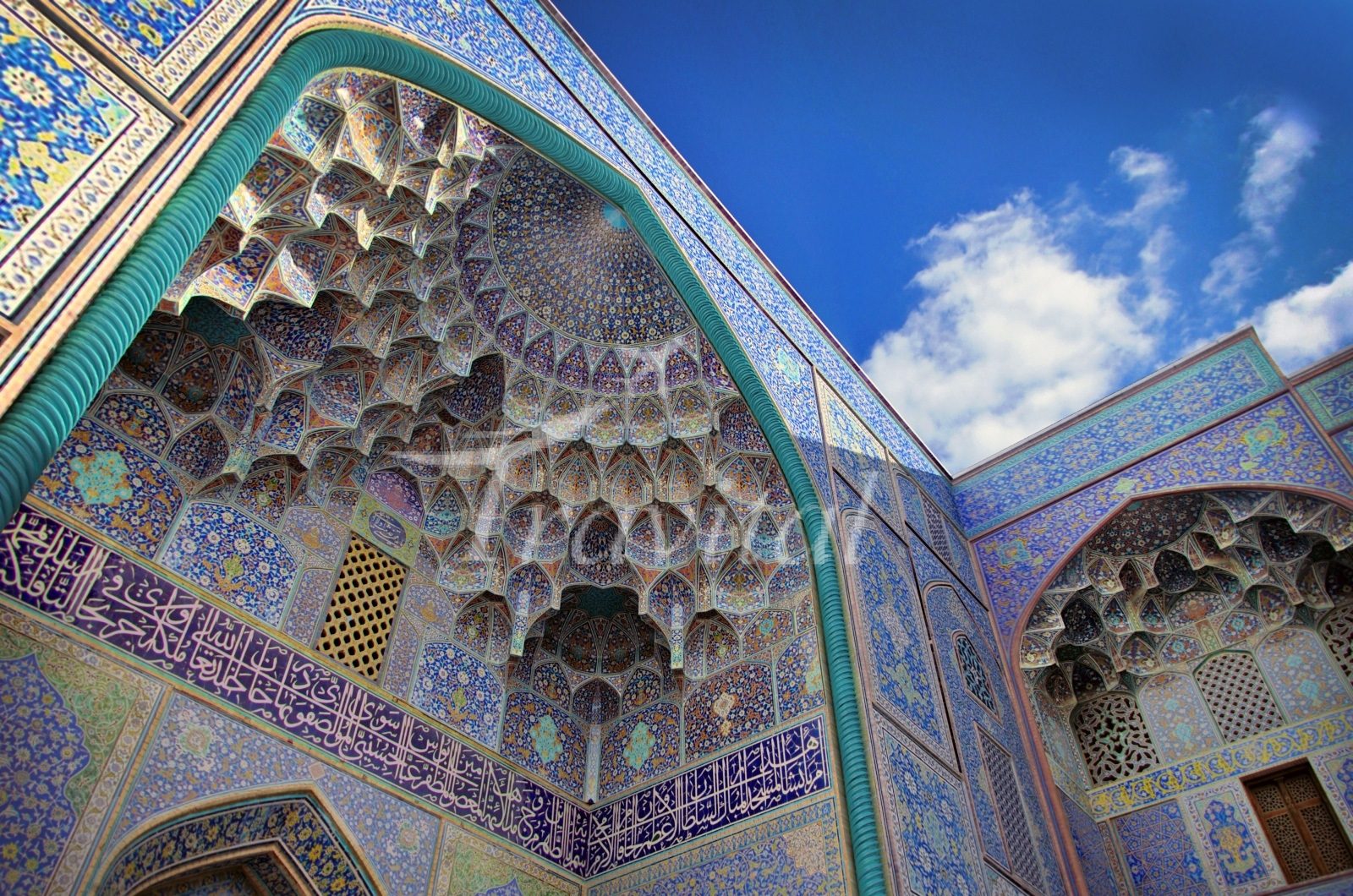 Sheikh-Lotfollah-Mosque-Isfahan-5.jpg