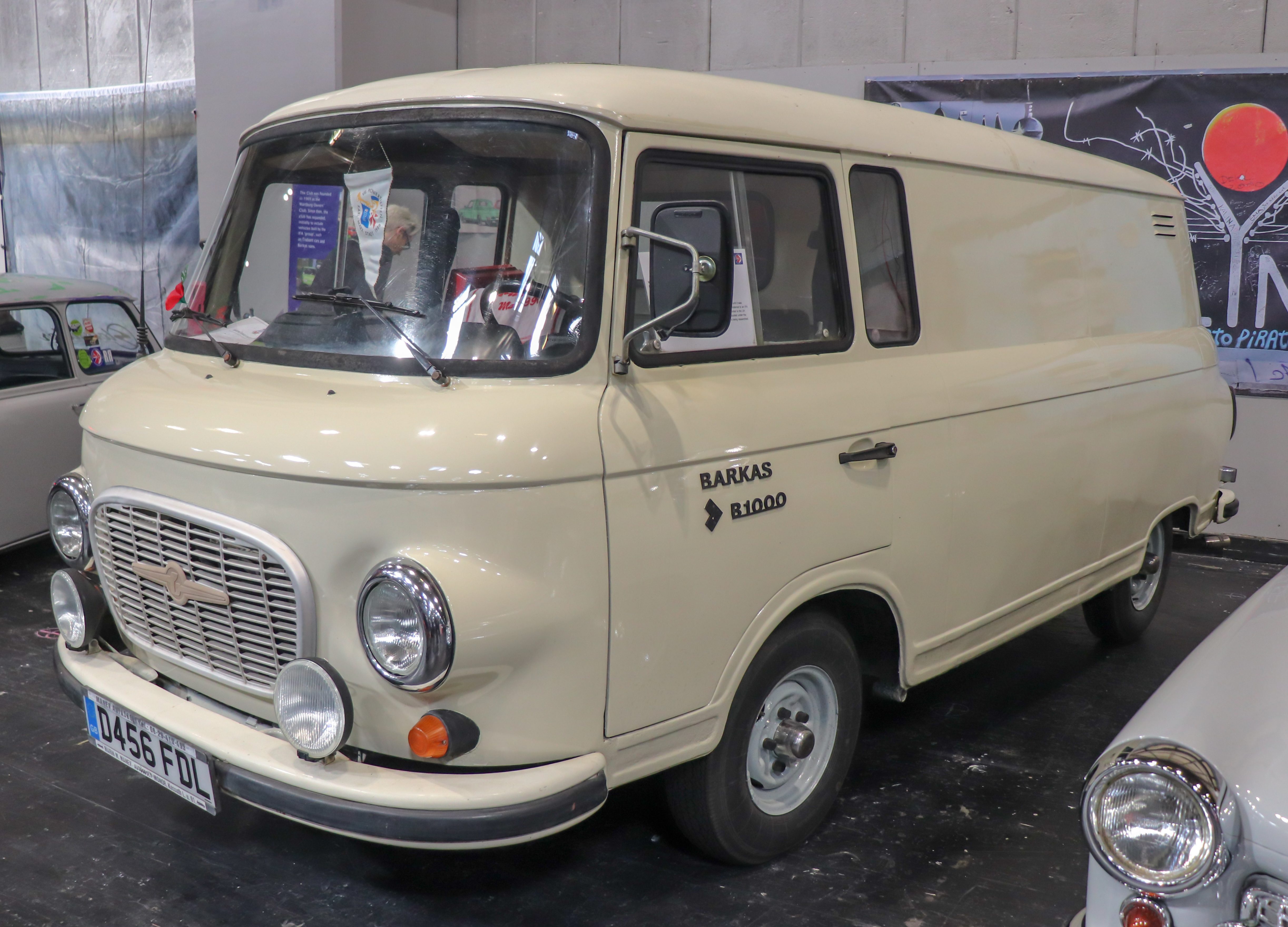 1987_Barkas_B1000.jpg