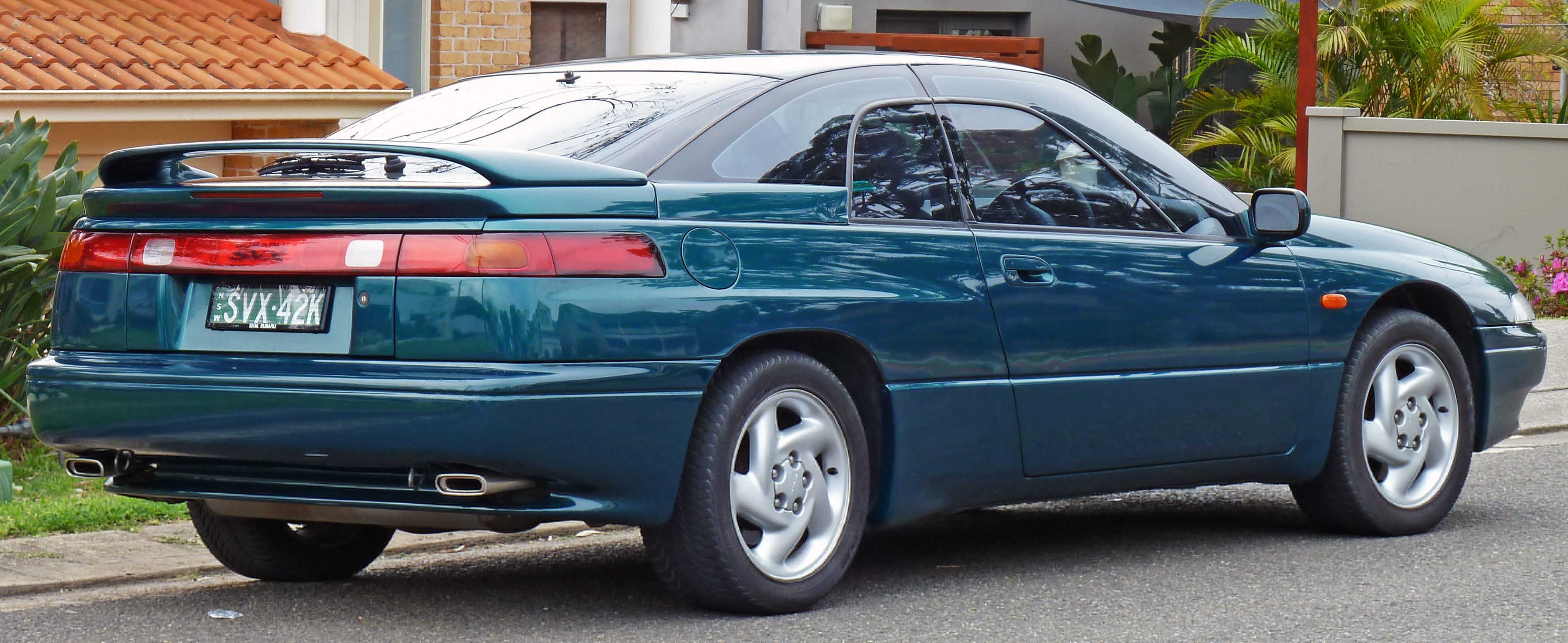 1992-1997_Subaru_SVX_coupe_02.jpg