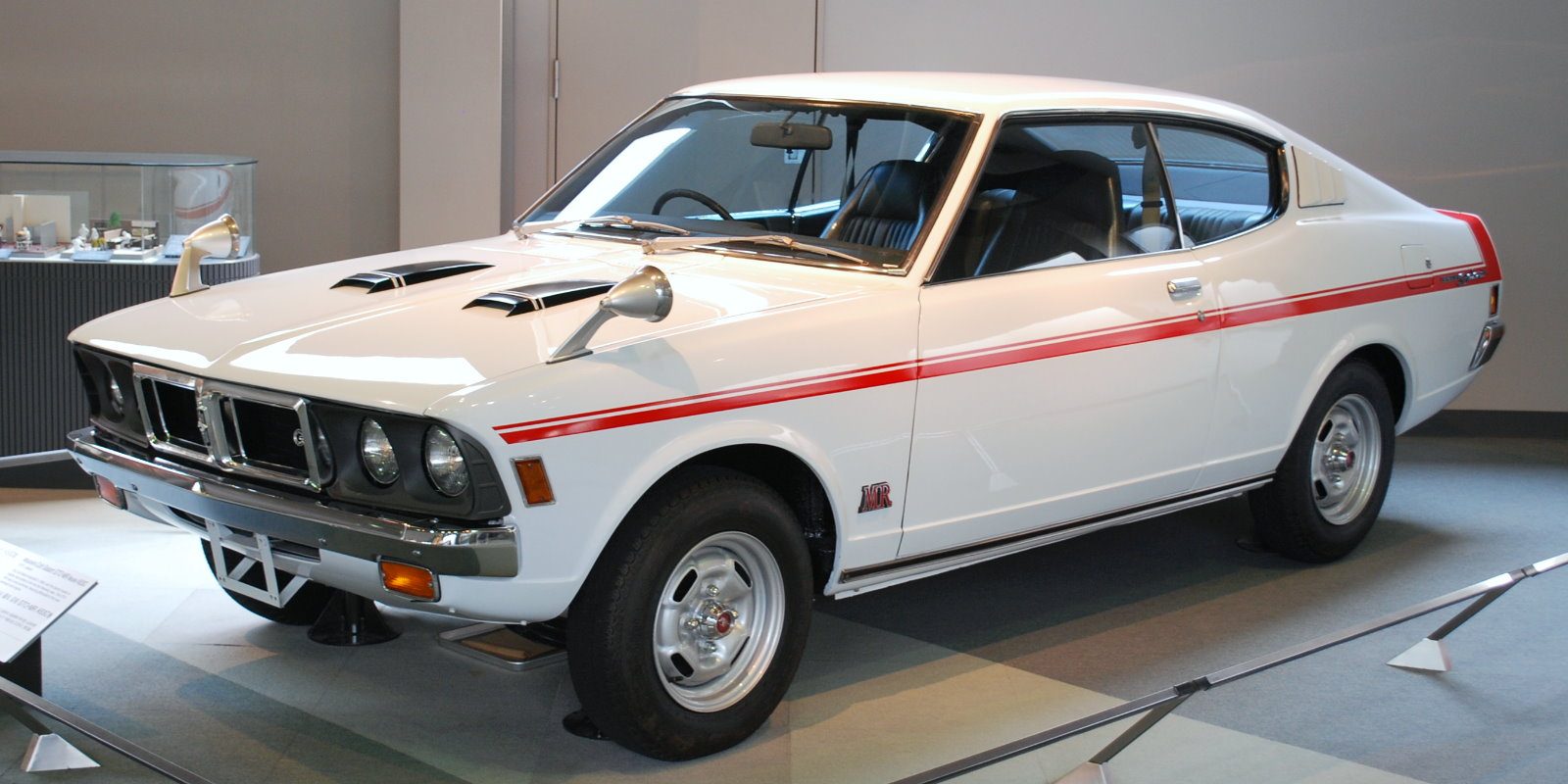 1970_Mitsubishi_Galant-GTO_01.jpg