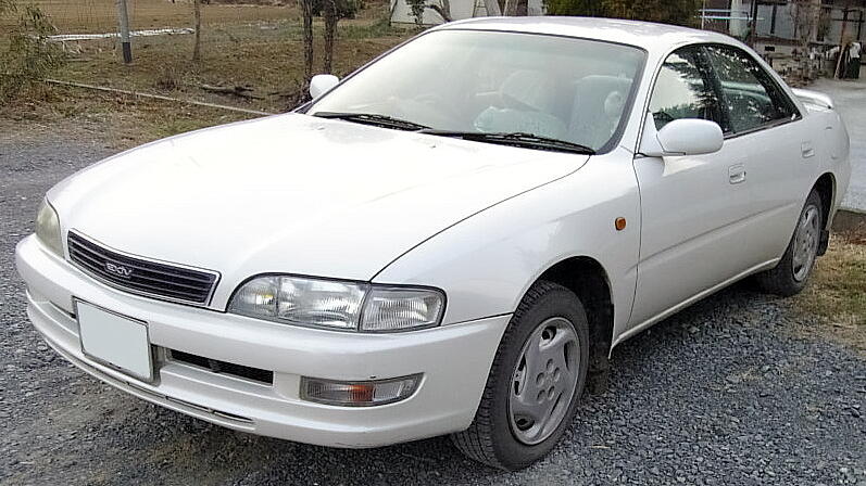 Toyota_Corona_Exiv_1993.jpg