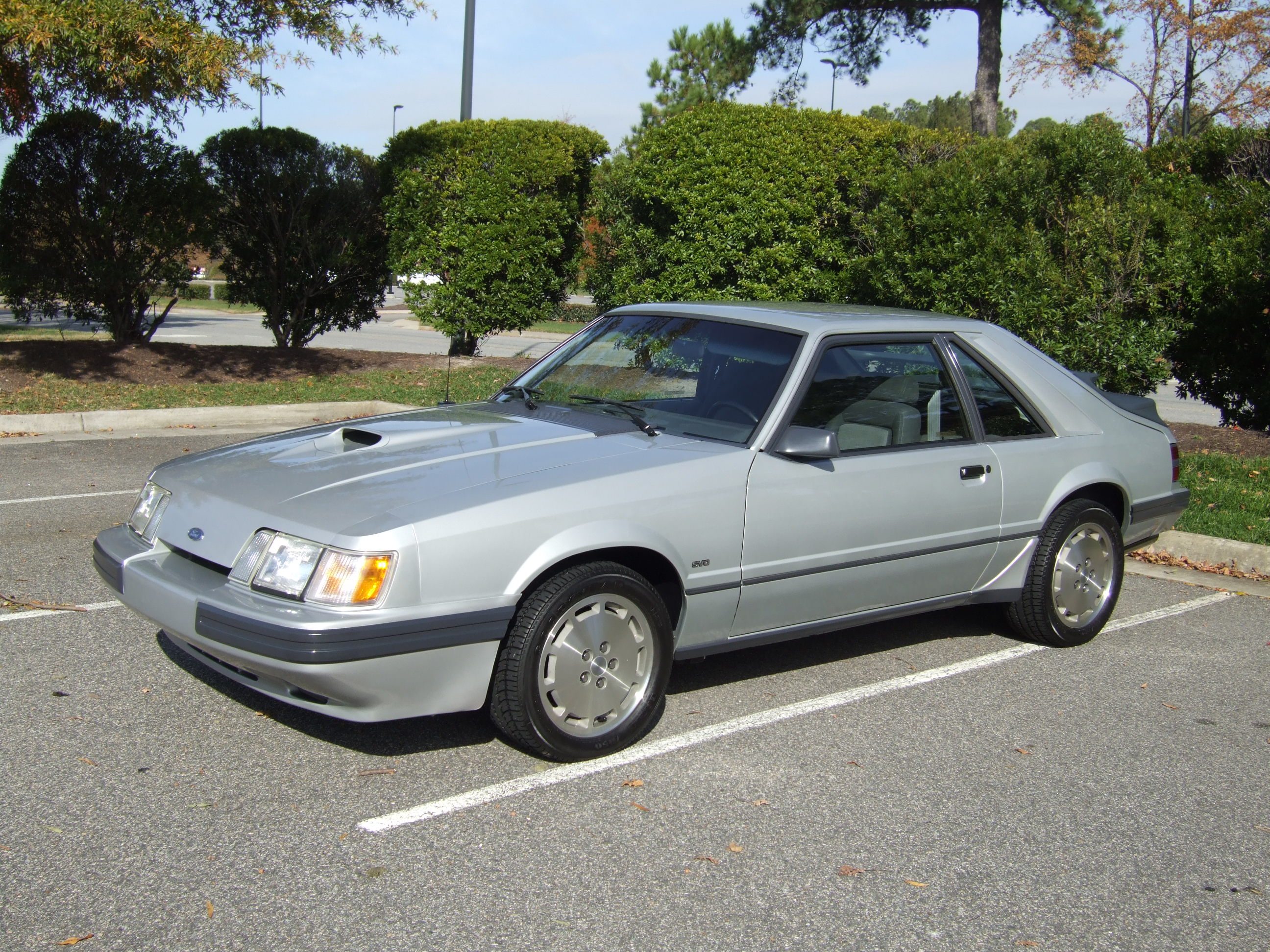 Mustang_SVO_1986.JPG