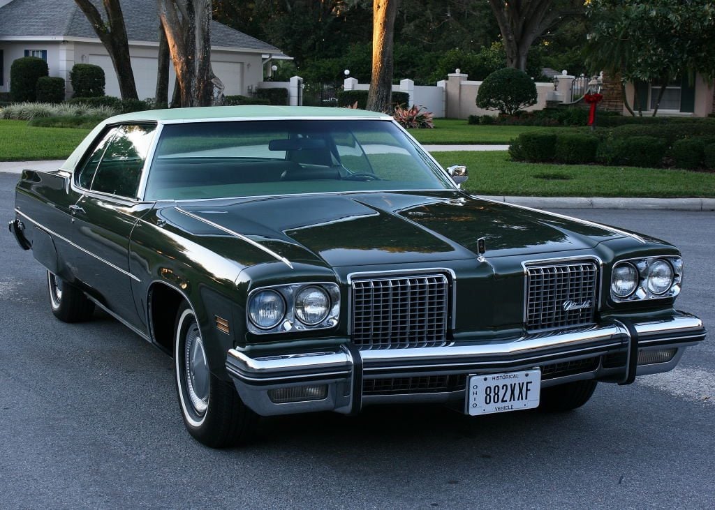 1974_Oldsmobile_98_LS_Coupe.jpg