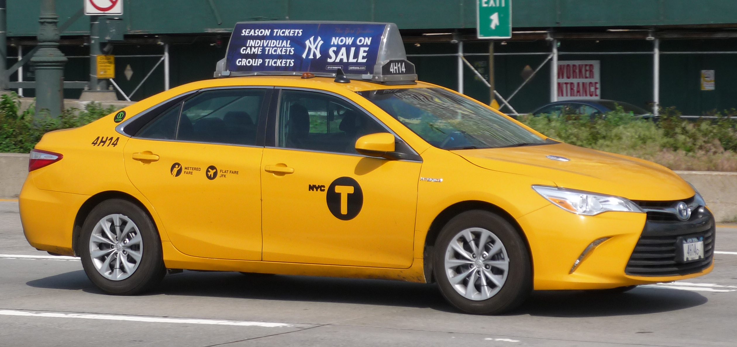 NYC_Taxi_Toyota_Camry.jpg