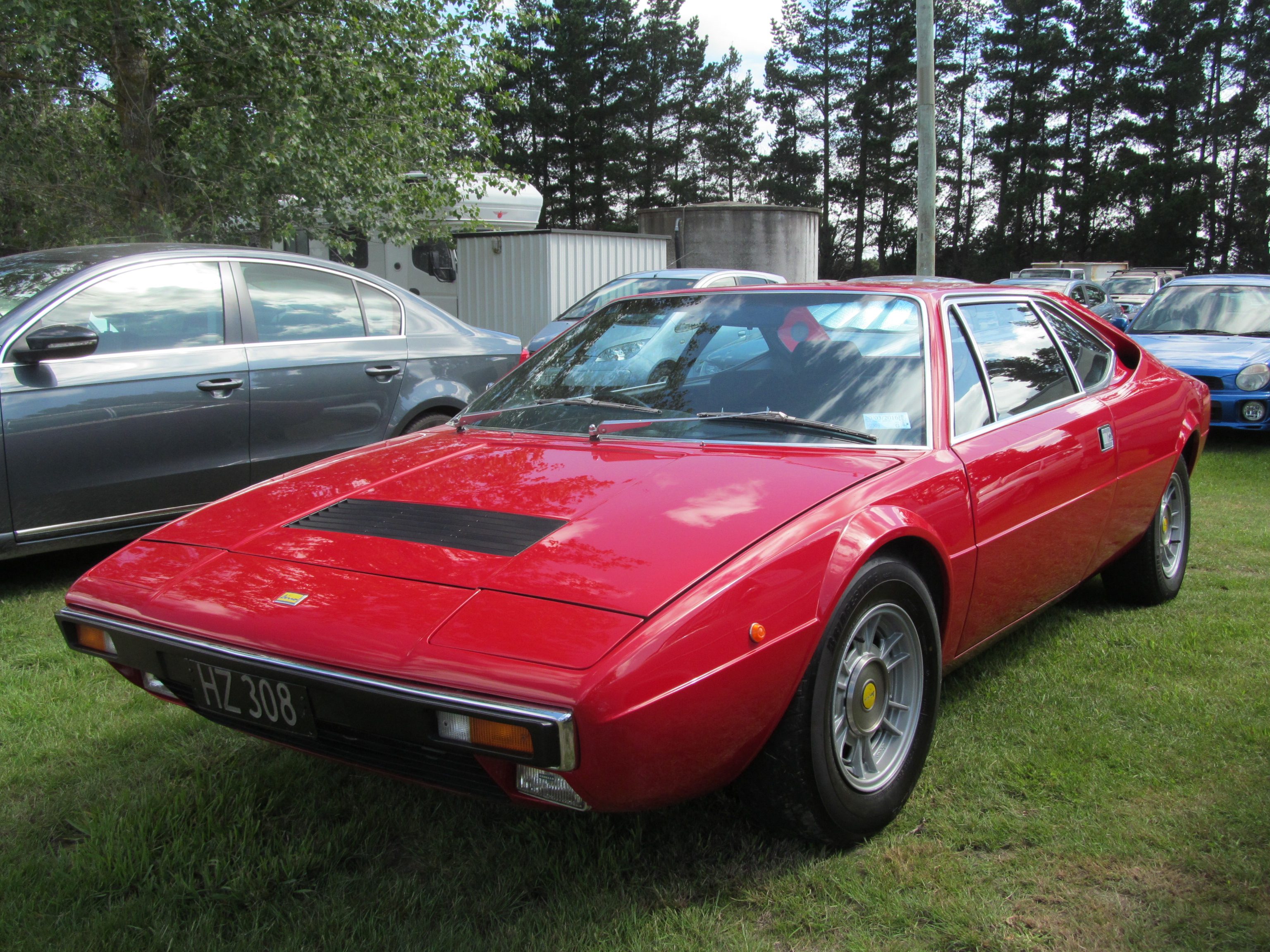 1975_Ferrari_308_GT4_%2825687871115%29.jpg