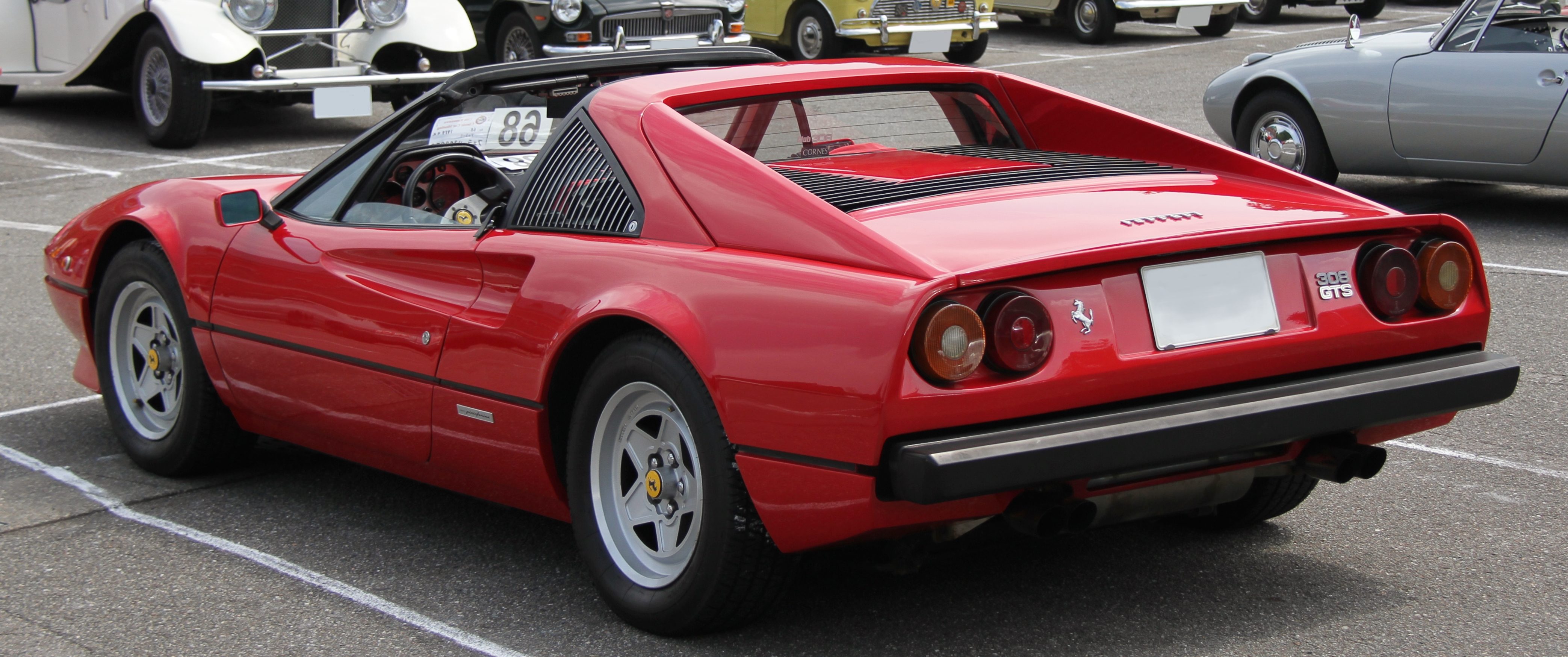 1979_Ferrari_308GTS_rear.jpg