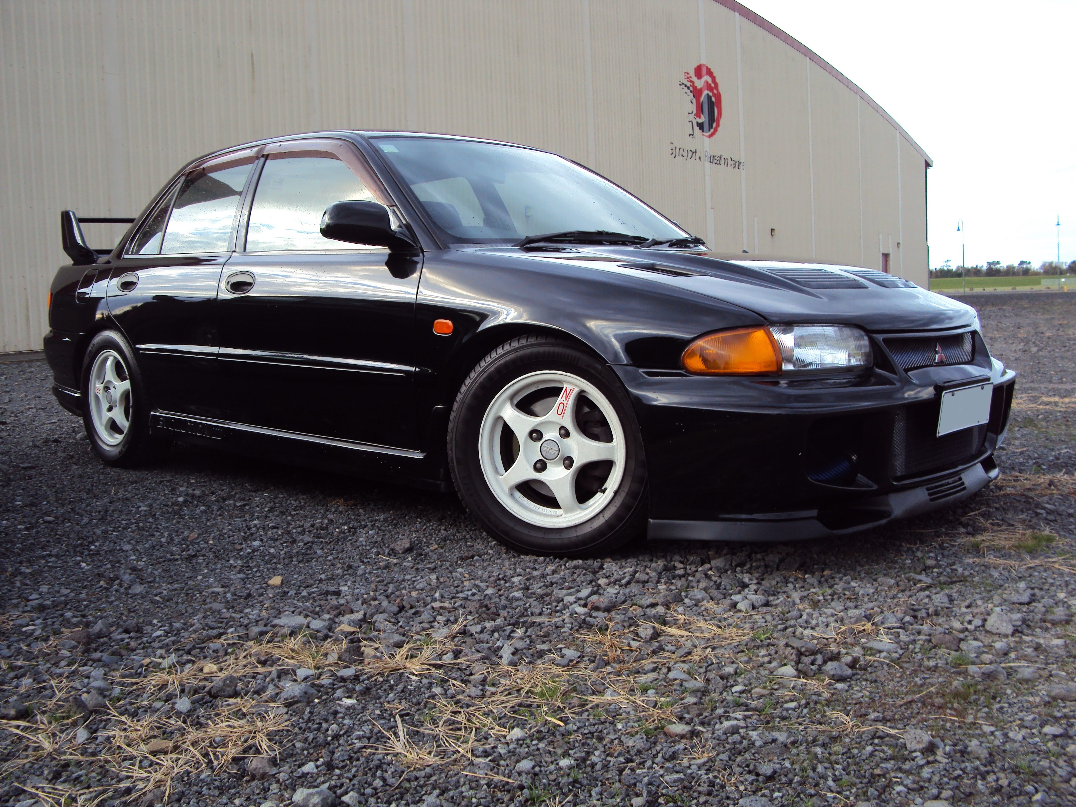 95_mitsubishi_lancer_Evolutioin_lll_gsr.jpg