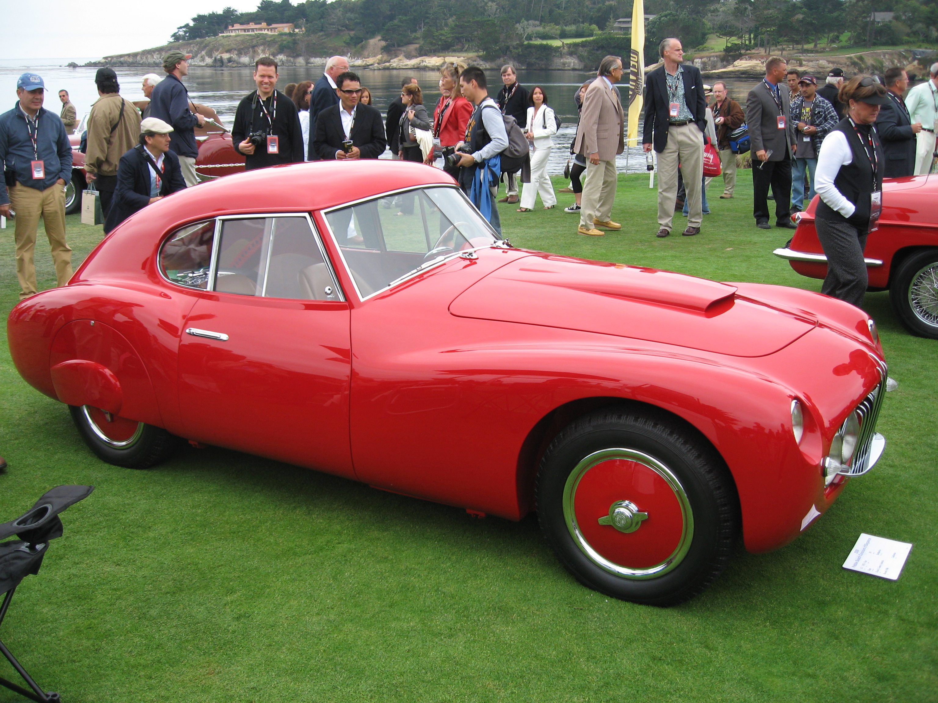 Fiat_8V_-_Pebble_Beach_2006_%28230987368%29.jpg