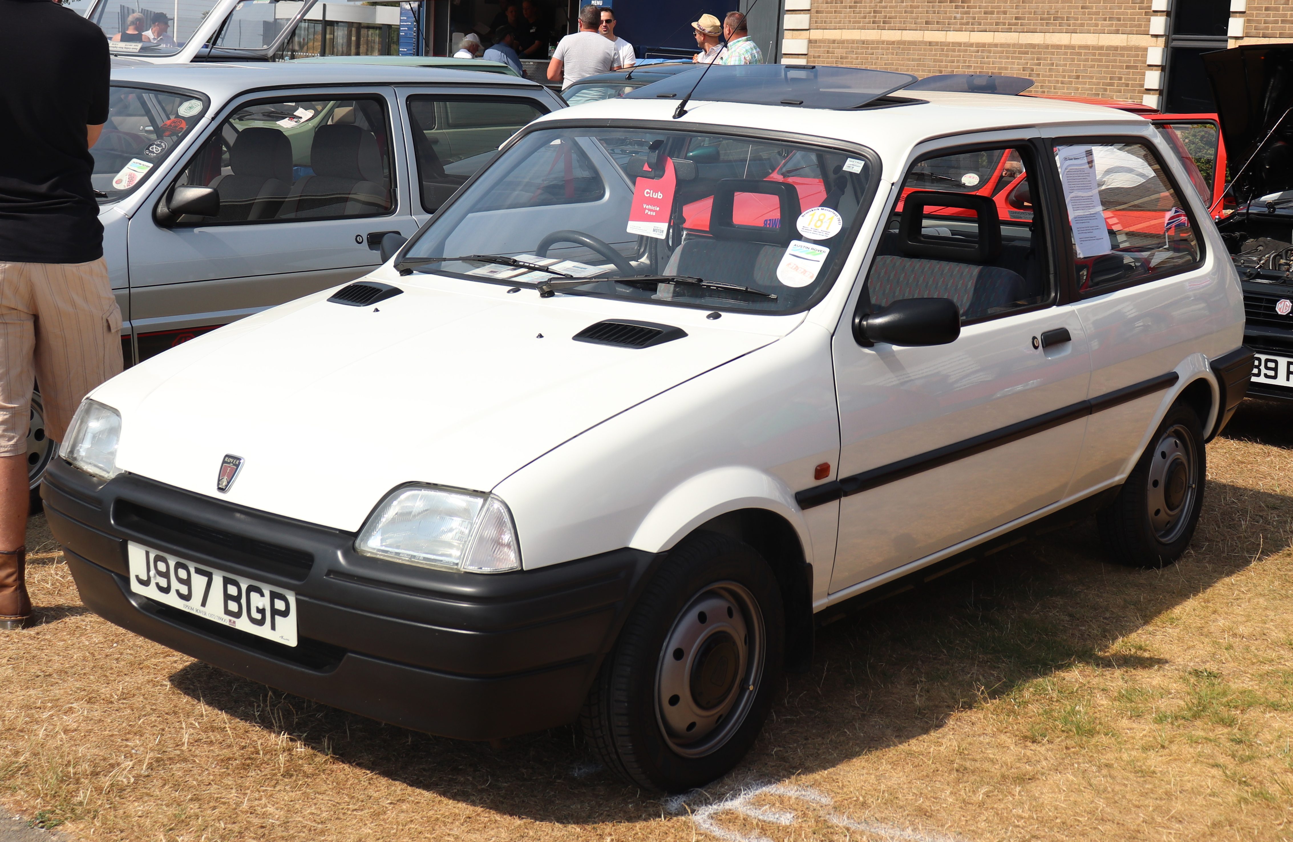 1991_Rover_Metro_C_1.1.jpg