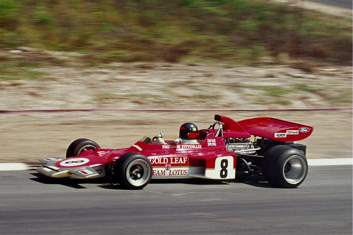 1971_Emerson_Fittipaldi,_Lotus_72_(kl).JPG