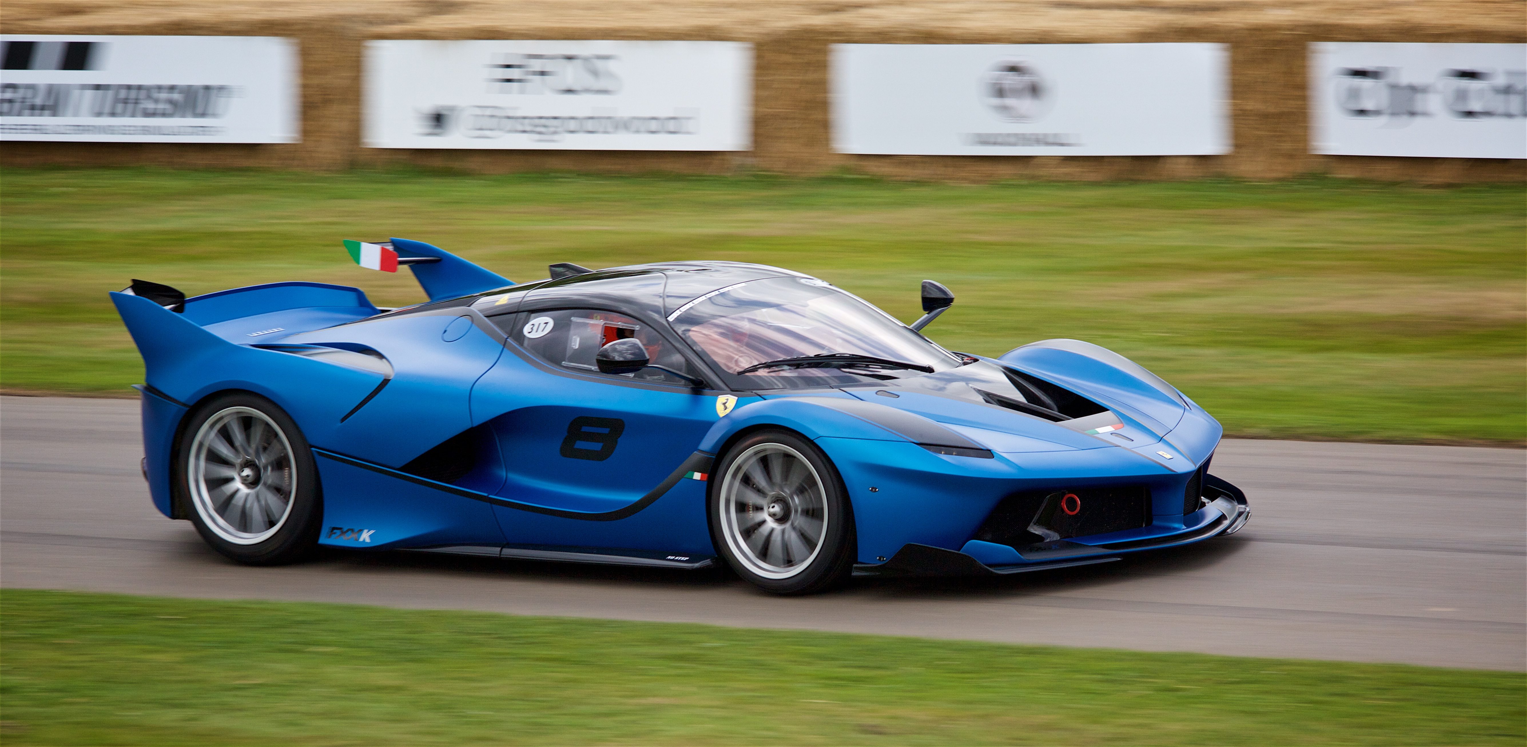 2017-06-30_-_Goodwood_Festival_Of_Speed_-_Ferrari_FXXK_%2834825946973%29.jpg