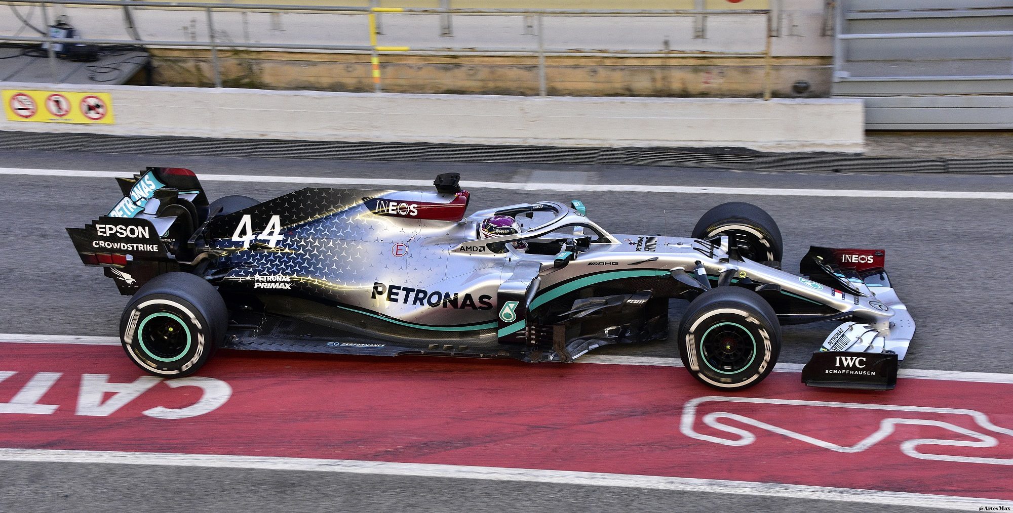 2020_Formula_One_tests_Barcelona%2C_Mercedes-AMG_F1_W11_EQ_Performance%2C_Hamilton.jpg