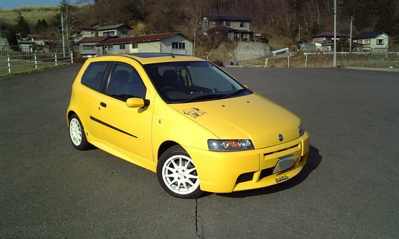 Fiat_Punto_HGT_Abarth_'00.jpg