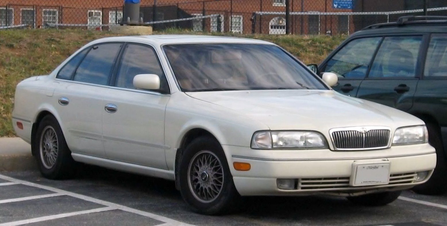 94-96_Infiniti_Q45.jpg