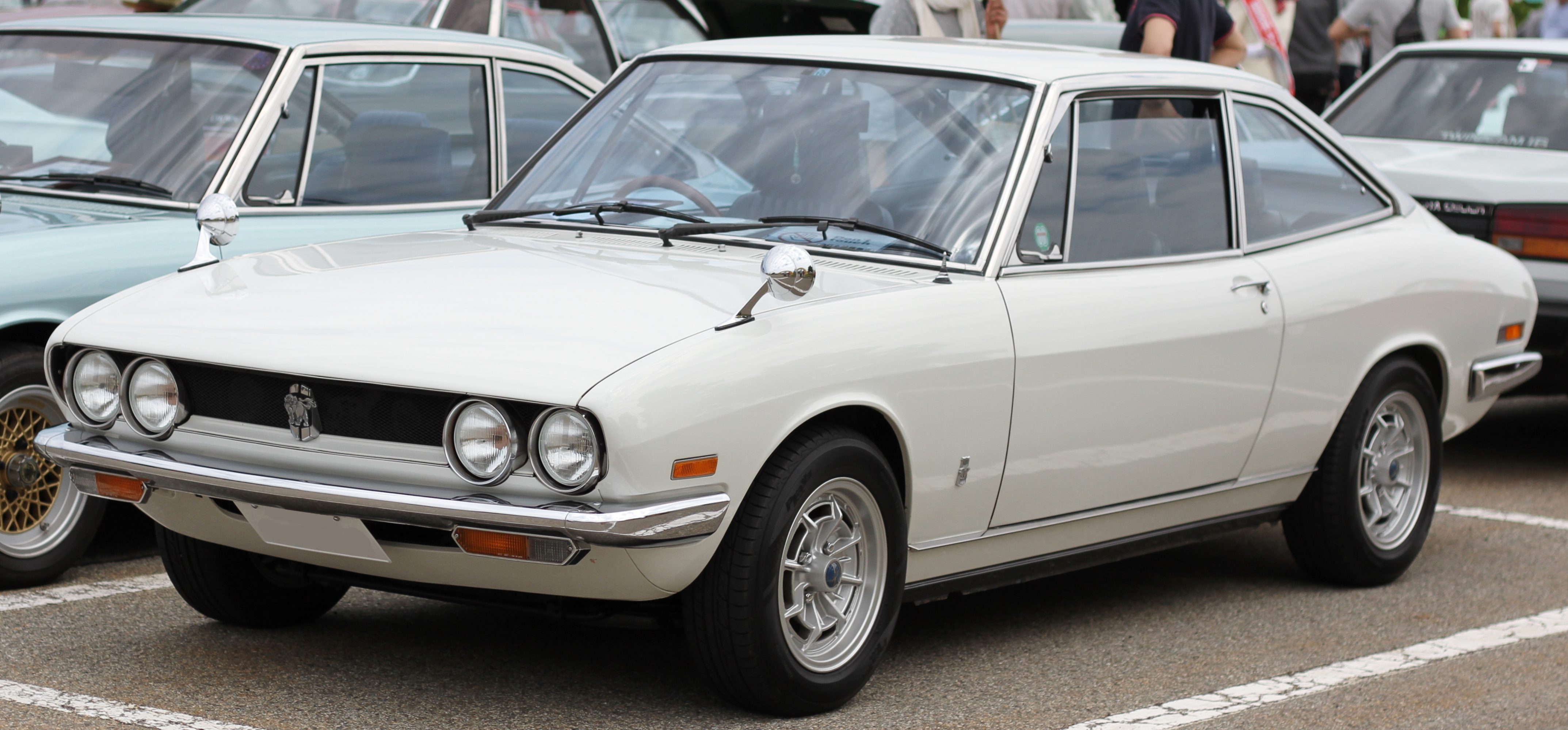 1973-1976_Isuzu_117_Coupe_XC.jpg