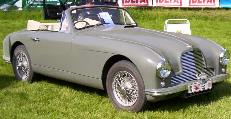 Aston_Martin_DB2_Drophead_Coupe_1951.jpg