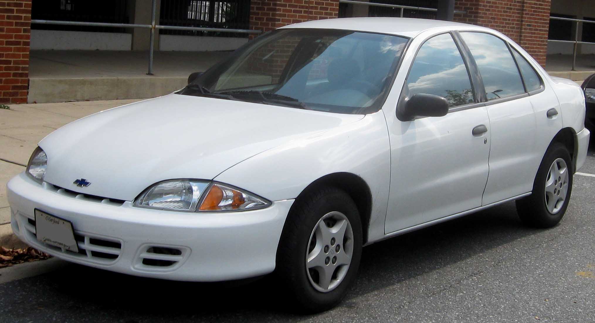 2000-2002_Chevrolet_Cavalier_sedan.jpg