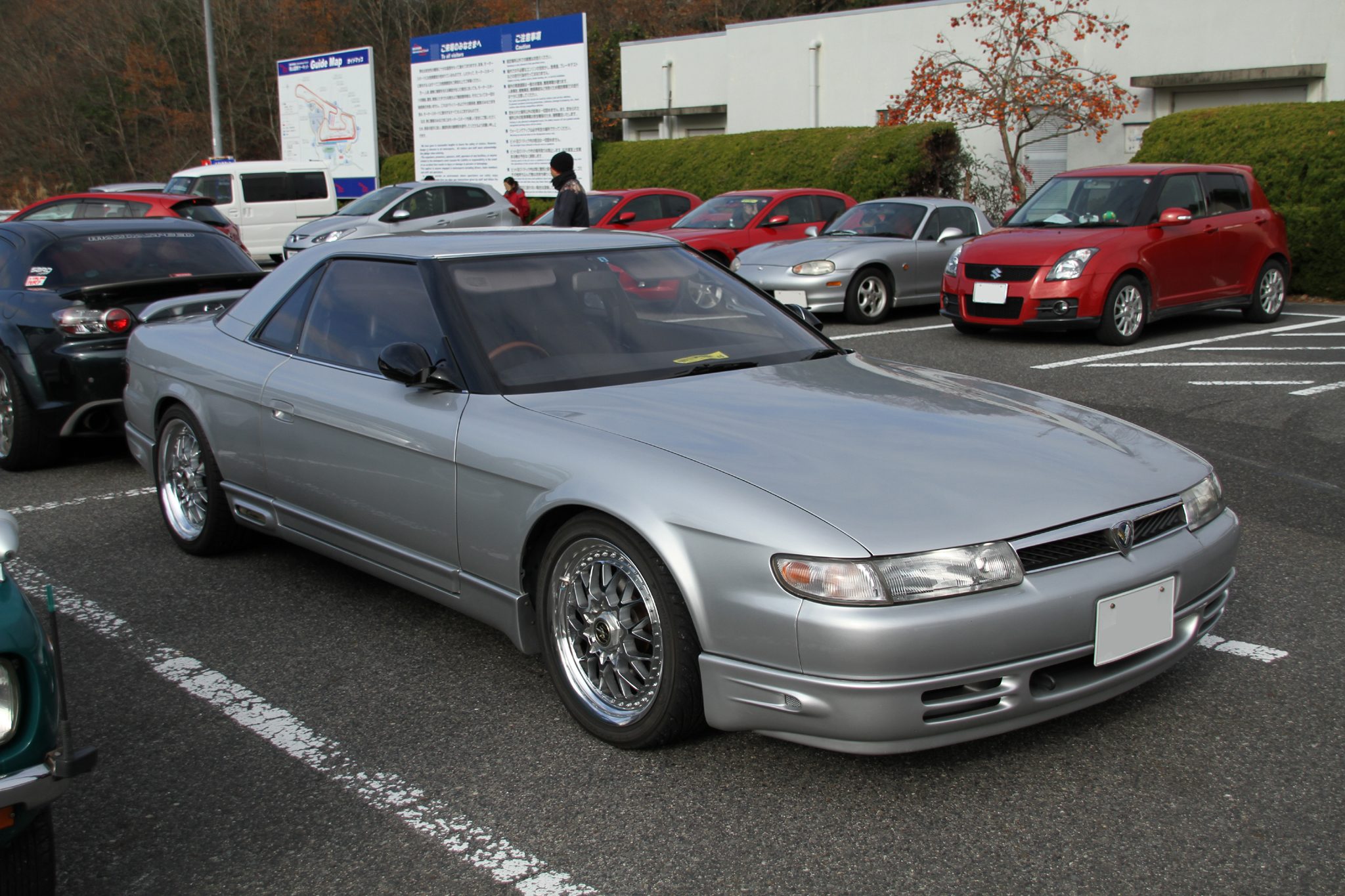 Mazda_Eunos_Cosmo%EF%BC%8820B%EF%BC%89.jpg