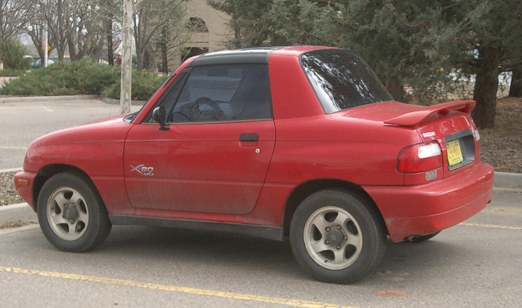 Suzuki_x-90_red.jpg