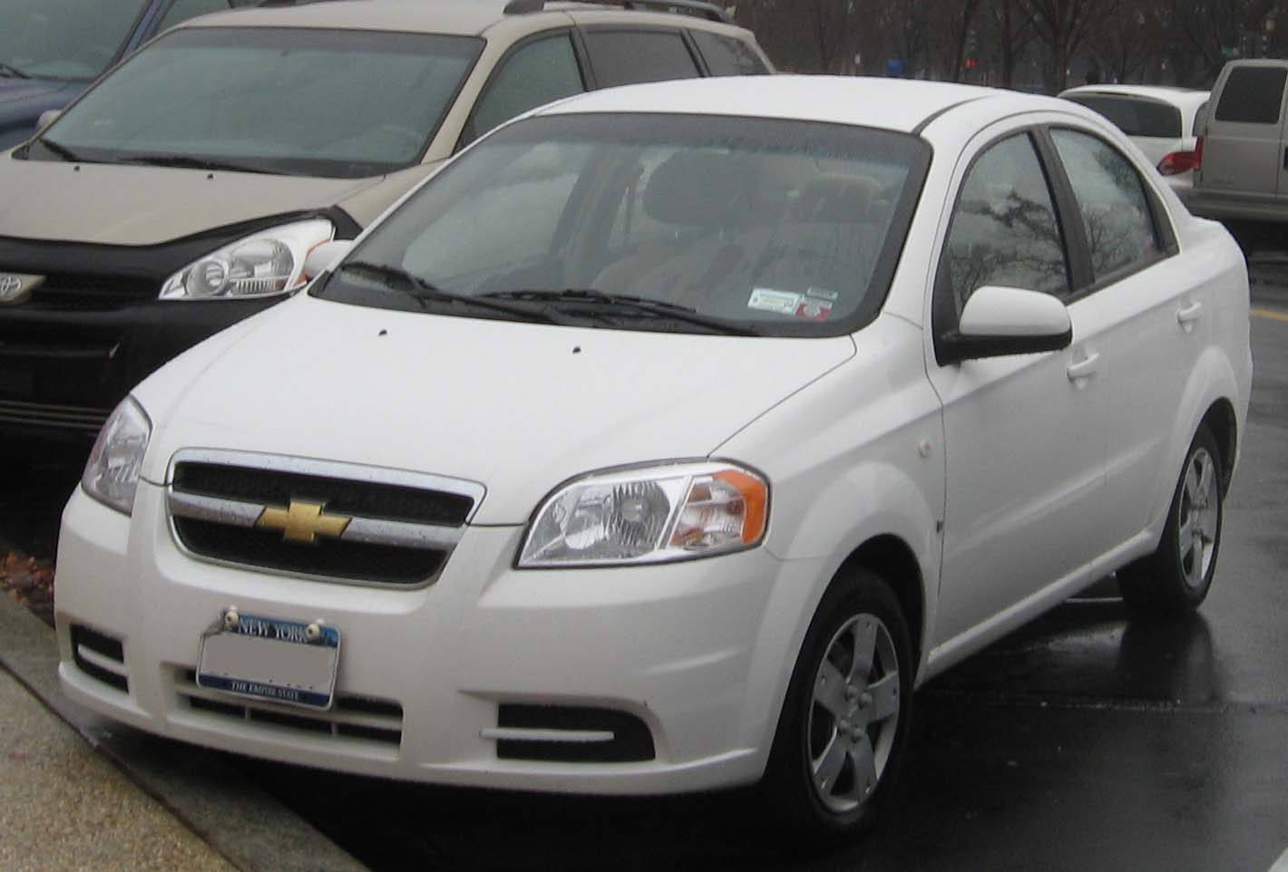 2nd_Chevrolet_Aveo_sedan.jpg