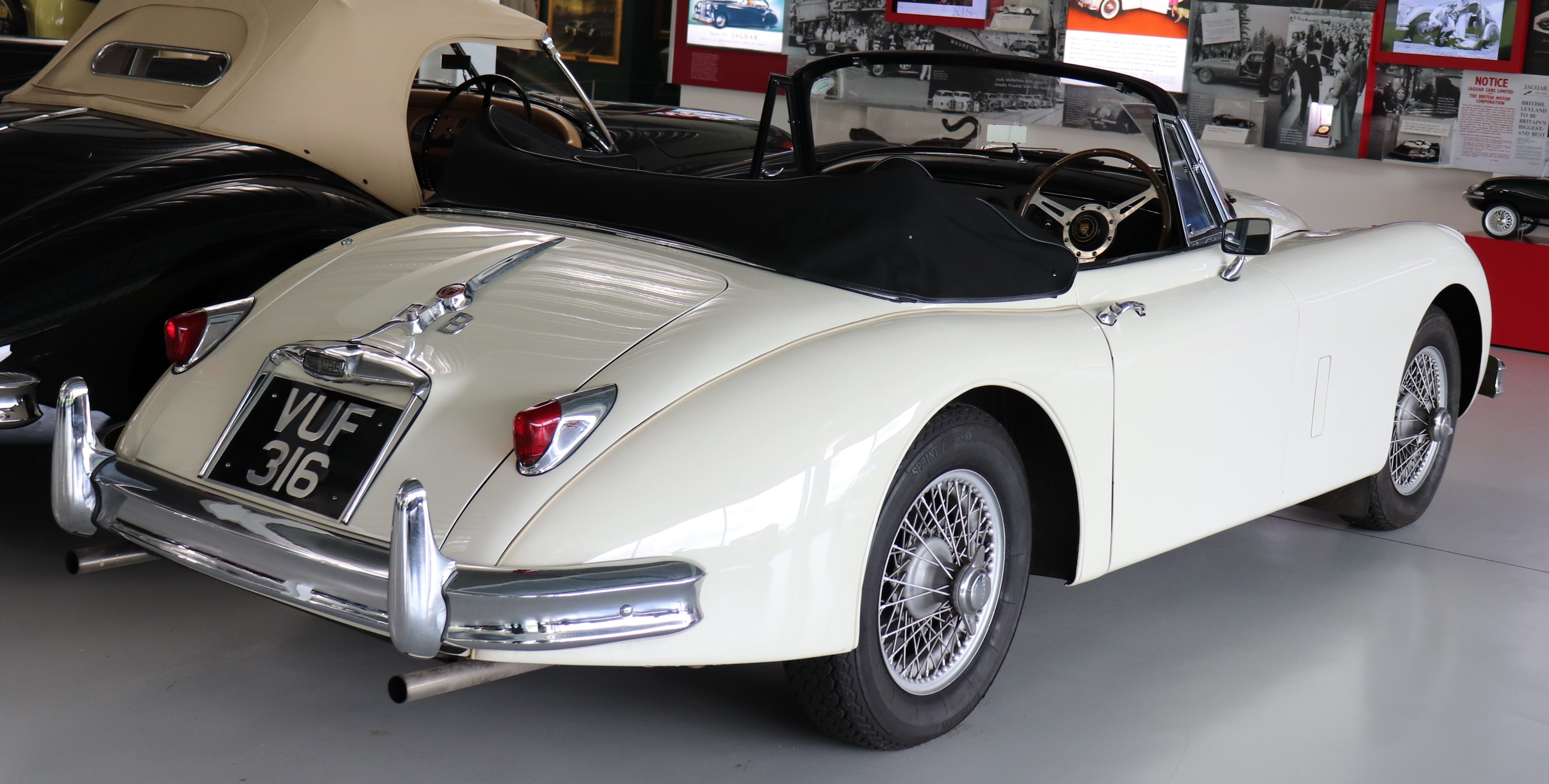 1958_Jaguar_XK150_Drophead_Coupe_3.4_Rear.jpg