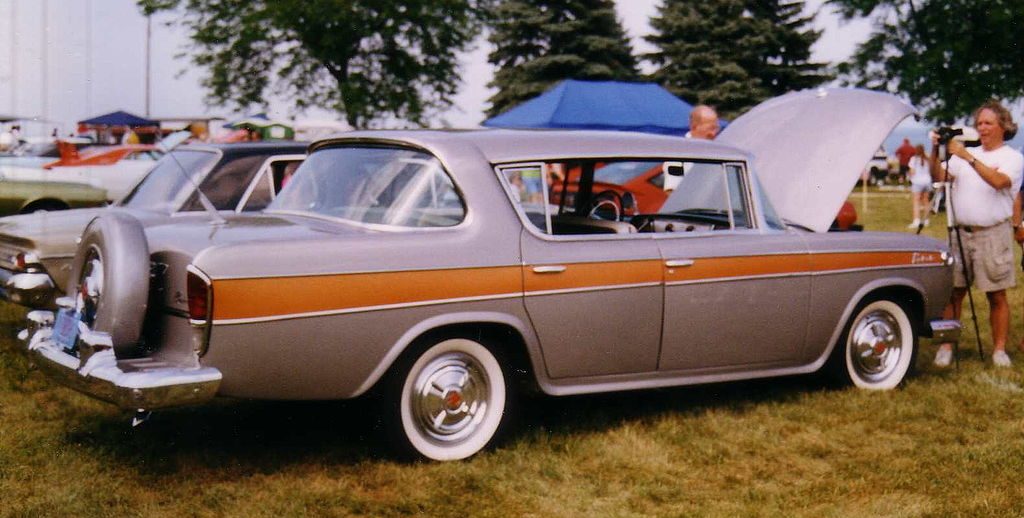 1024px-1957_Rambler_Rebel_rear.JPG