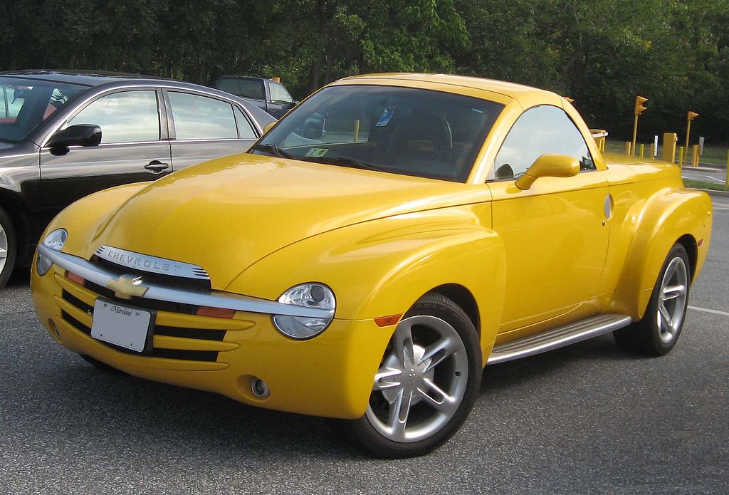 1024px-Chevrolet_SSR.jpg